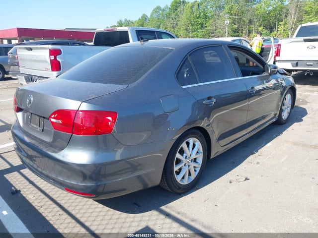 Volkswagen Jetta 1.8t Se