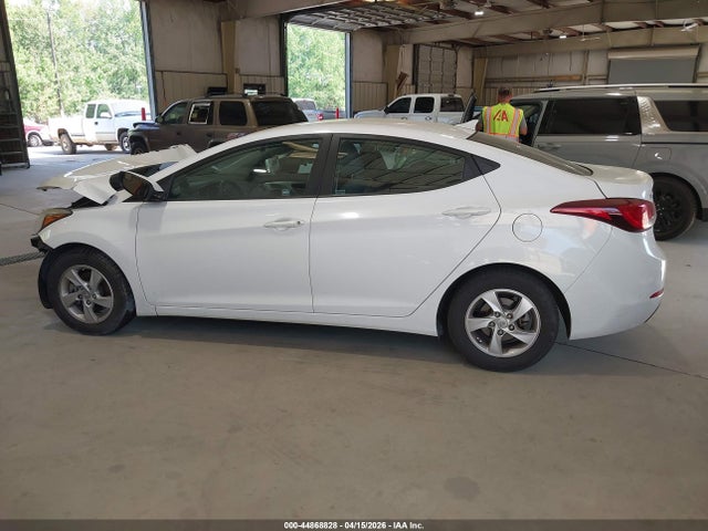 Hyundai ELANTRA Se