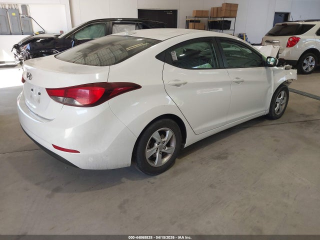 Hyundai ELANTRA Se