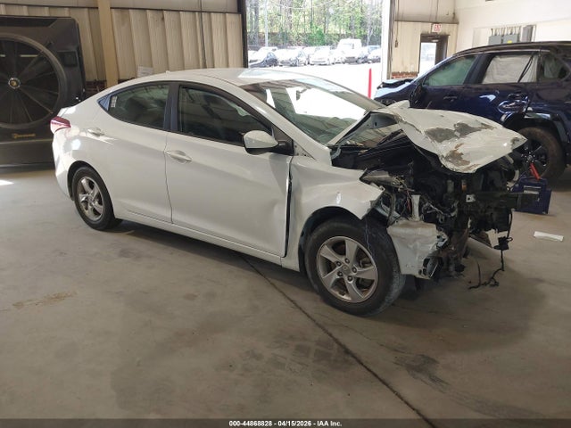 Salvage Hyundai ELANTRA Image
