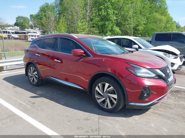 Salvage Nissan Murano Image
