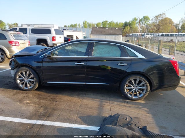 Cadillac XTS Standard