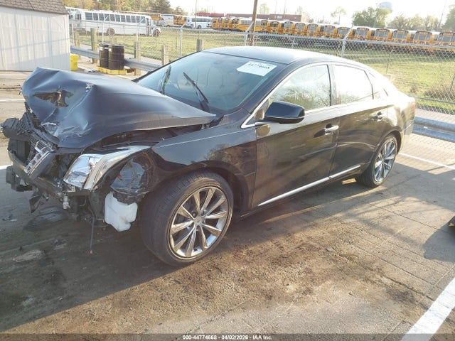 Cadillac XTS Standard