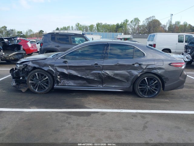 Toyota Camry Xse