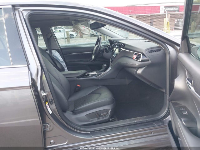 Toyota Camry Xse