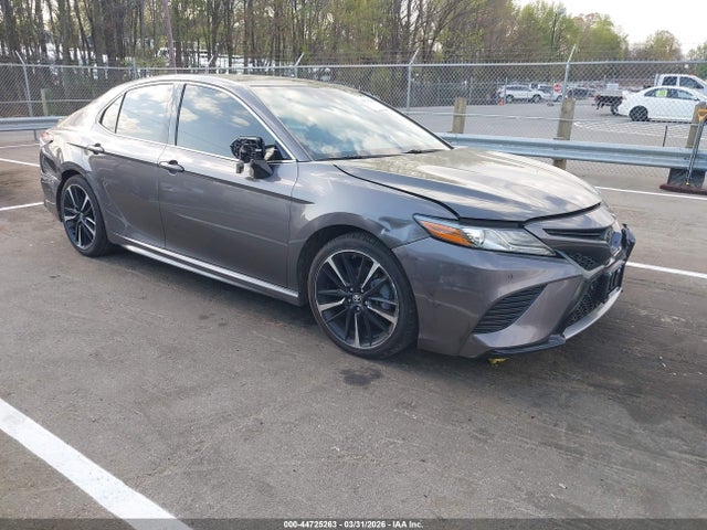 Salvage Toyota Camry Image