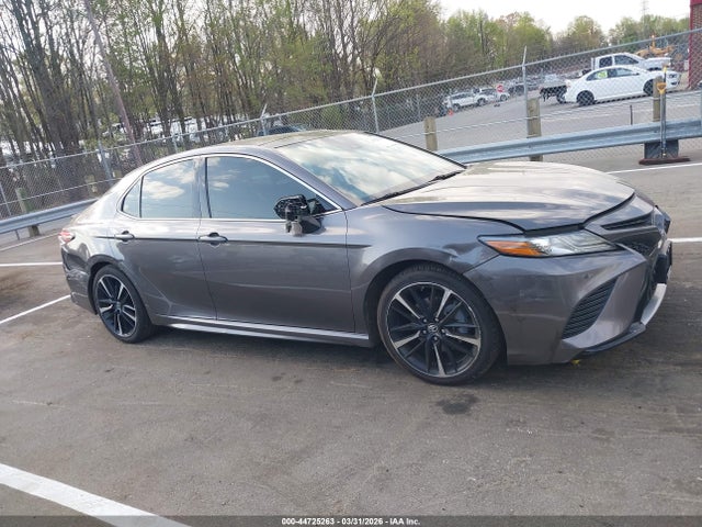 Toyota Camry Xse