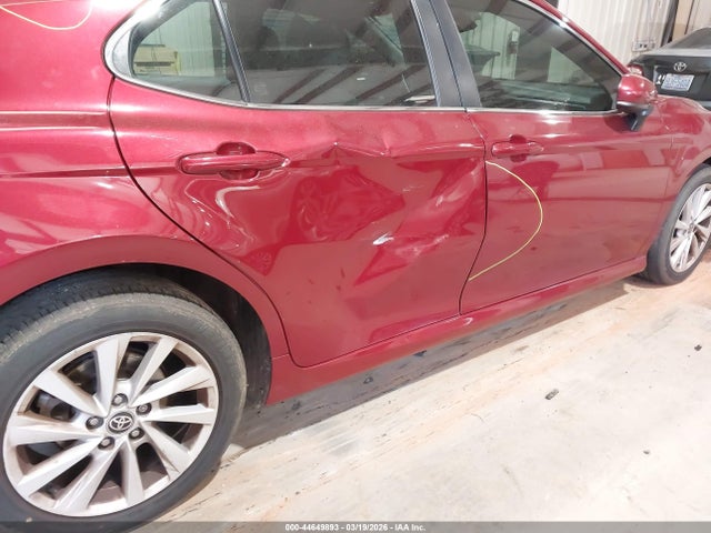Toyota Camry Le
