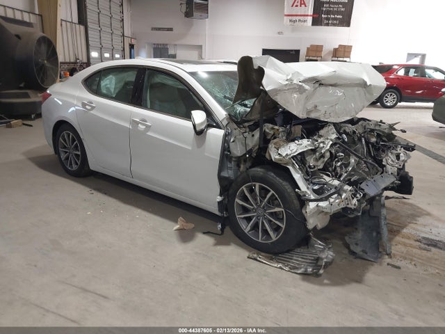 Salvage Acura TLX Image