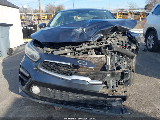 Kia Forte Lxs