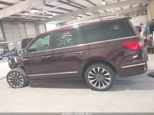 Lincoln Navigator Reserve