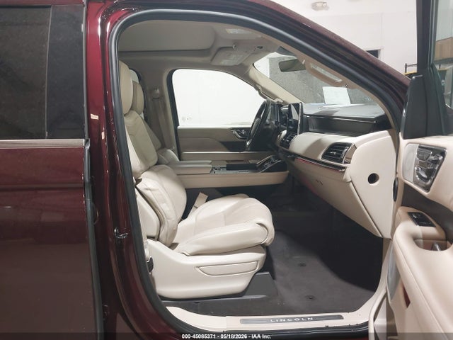Lincoln Navigator Reserve