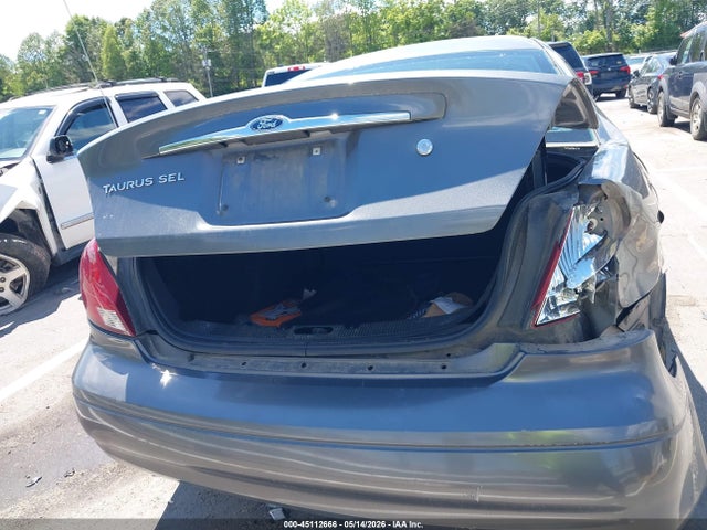 Ford Taurus Sel