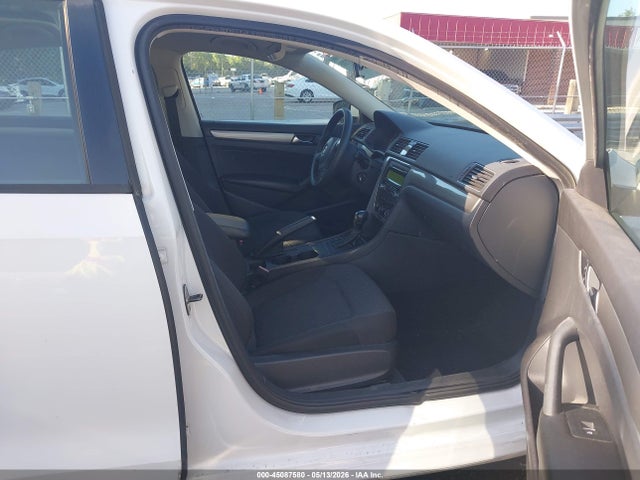 Volkswagen Passat 2.5l S