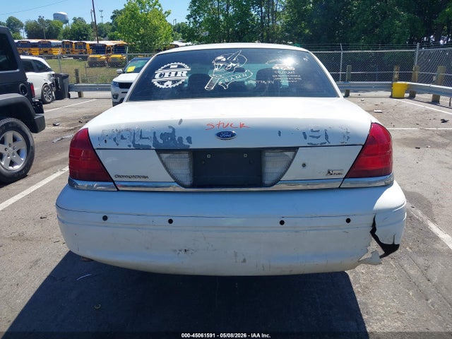 Ford Crown Victoria
