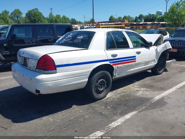 Ford Crown Victoria