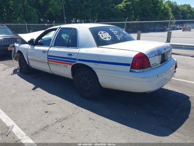 Ford Crown Victoria
