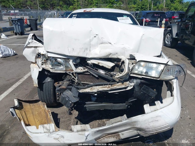 Ford Crown Victoria