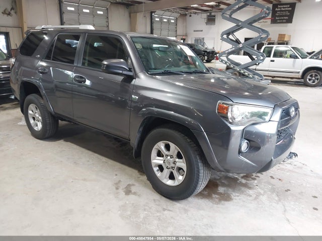 Salvage Toyota 4Runner Image