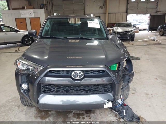 Toyota 4Runner Sr5