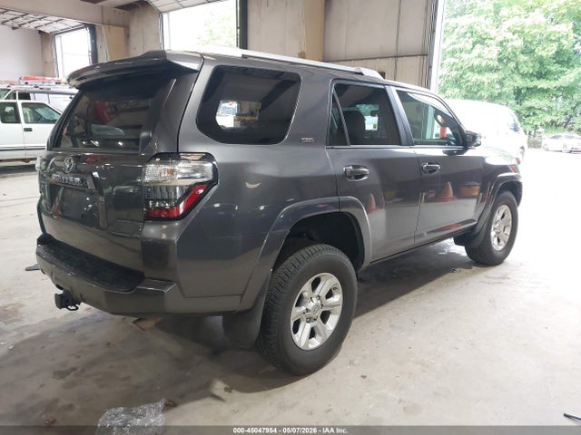 Toyota 4Runner Sr5