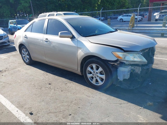 Salvage Toyota Camry Image