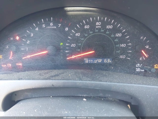 Toyota Camry Le V6