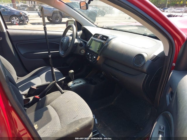 Mitsubishi Mirage Es