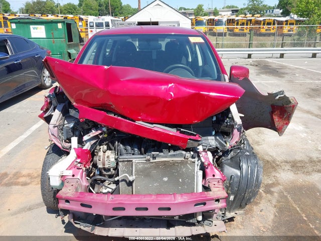 Mitsubishi Mirage Es