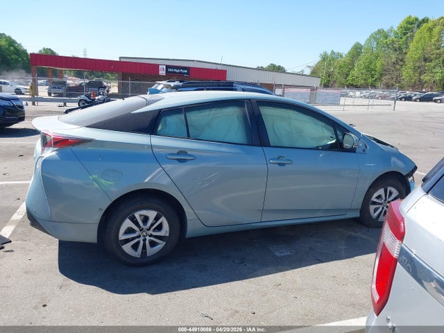 Toyota Prius Two
