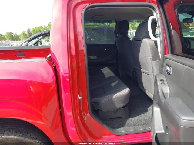 Nissan Frontier Sv 4x4
