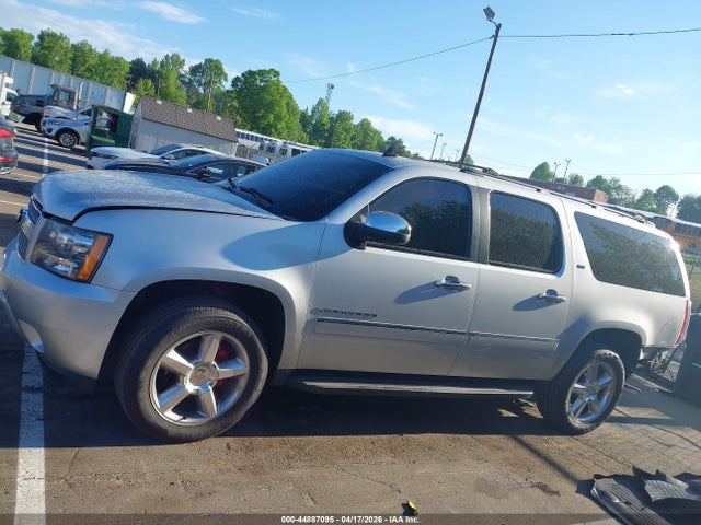 Chevrolet Suburban 1500 Ltz