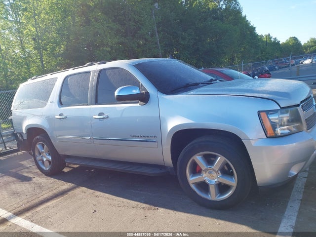 Chevrolet Suburban 1500 Ltz
