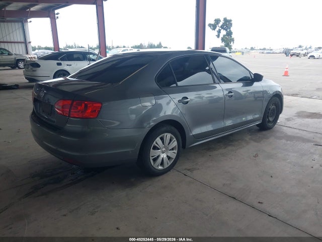 Volkswagen Jetta 2.0l S