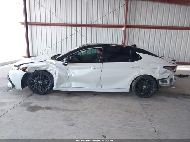 Toyota Camry Xse