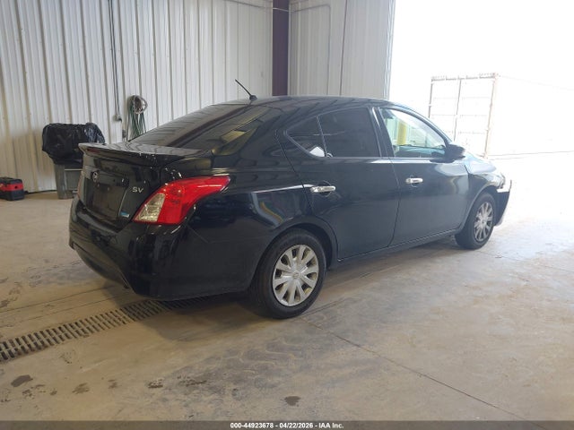 Nissan Versa 1.6 Sv