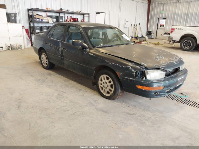 Salvage Toyota Camry Image