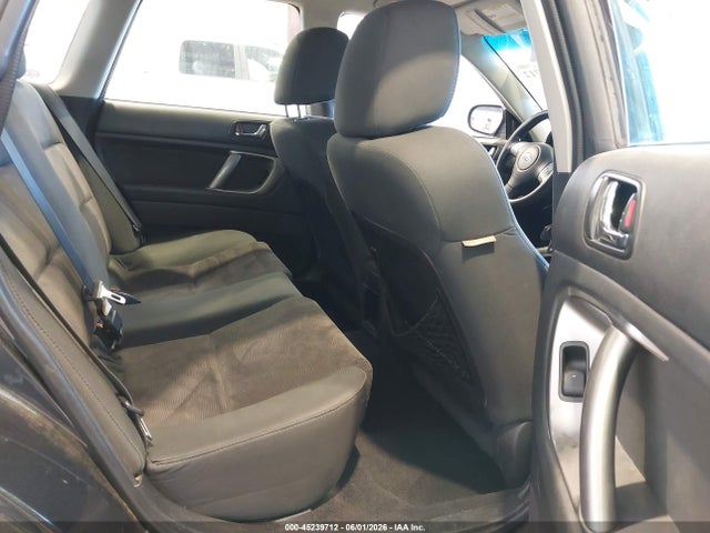 Subaru Outback 2.5i