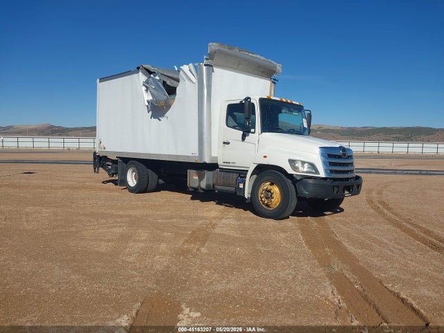 Salvage Hino 258 268 Image