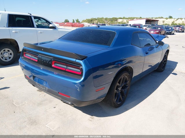 Dodge Challenger Sxt