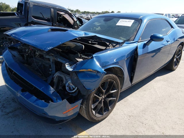 Dodge Challenger Sxt