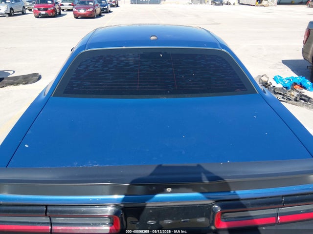 Dodge Challenger Sxt