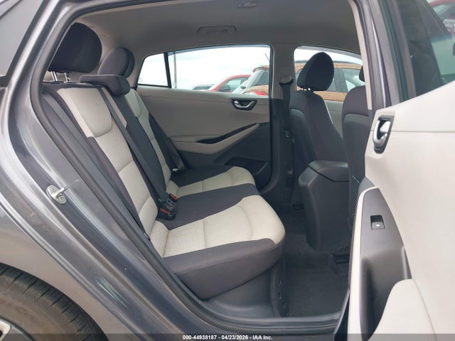 Hyundai Ioniq Blue