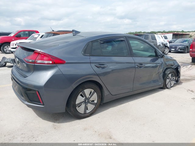 Hyundai Ioniq Blue