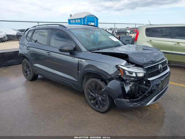 Salvage Volkswagen Taos Image