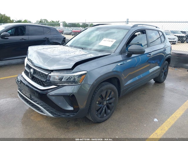 Volkswagen Taos 1.5t S