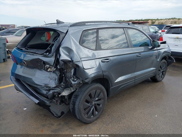 Volkswagen Taos 1.5t S