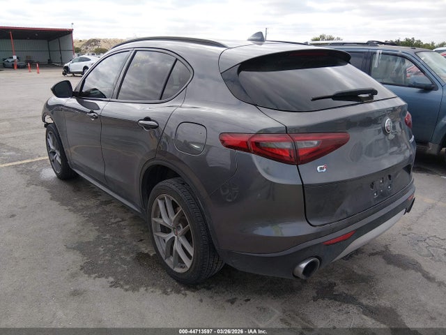 Alfa Romeo Stelvio Ti Sport Awd