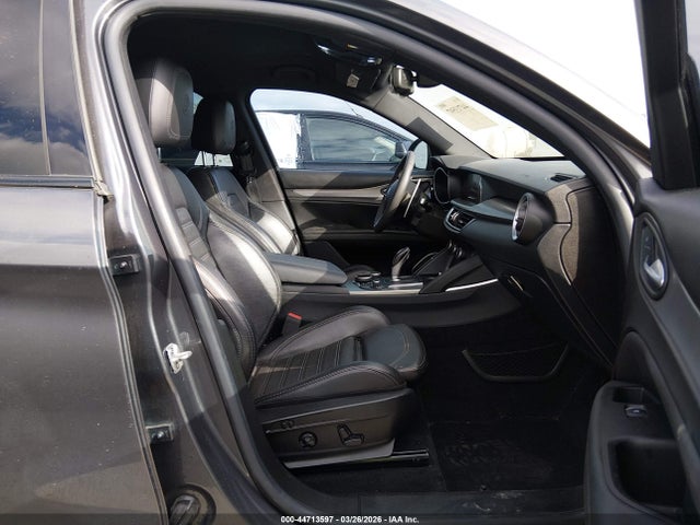 Alfa Romeo Stelvio Ti Sport Awd