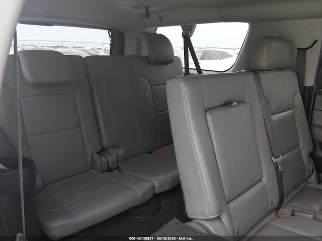 Chevrolet Suburban Lt
